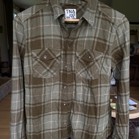 TNA flannel - Picture 1 of 1
